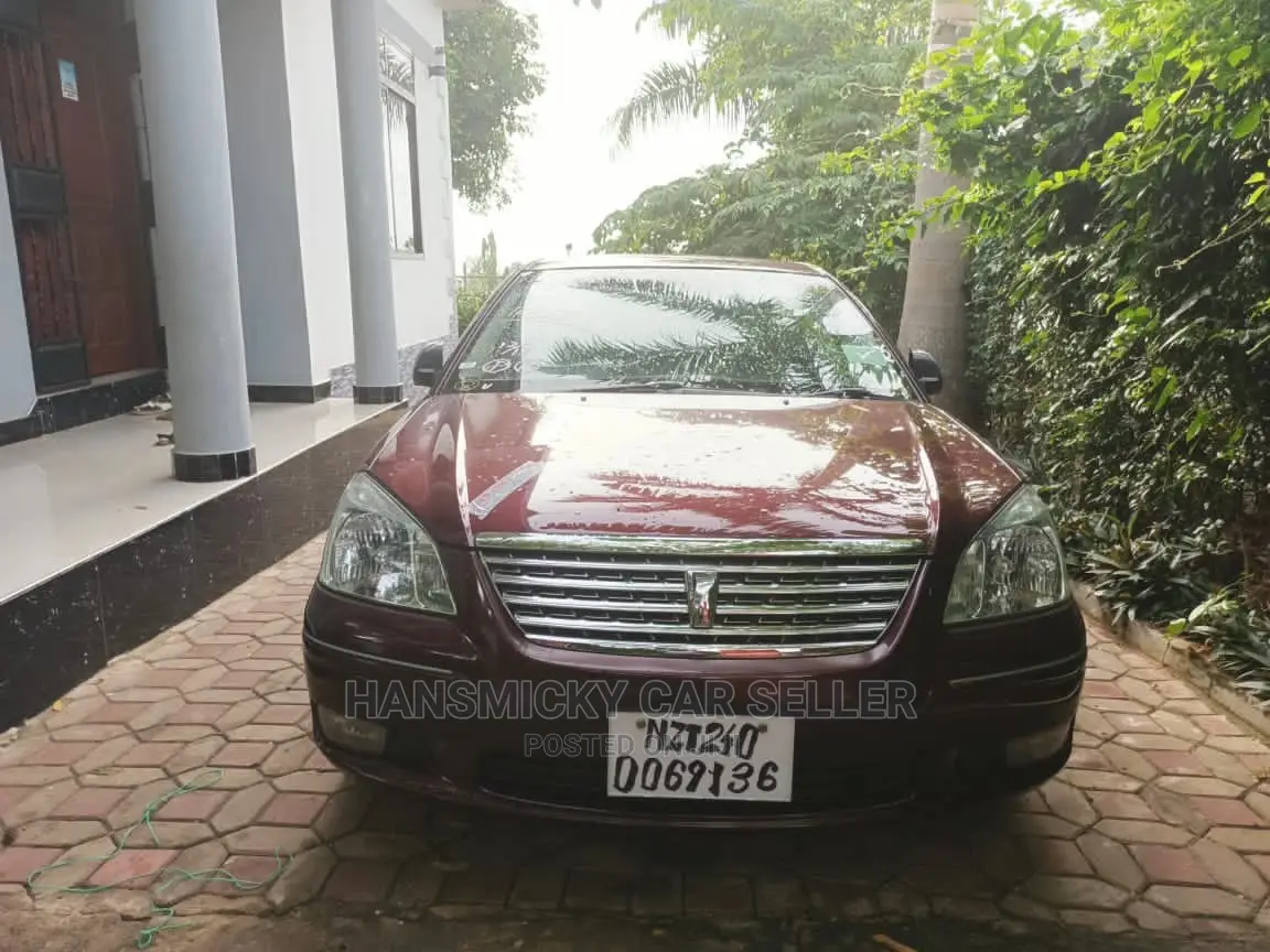 Toyota Premio 2005 Brown