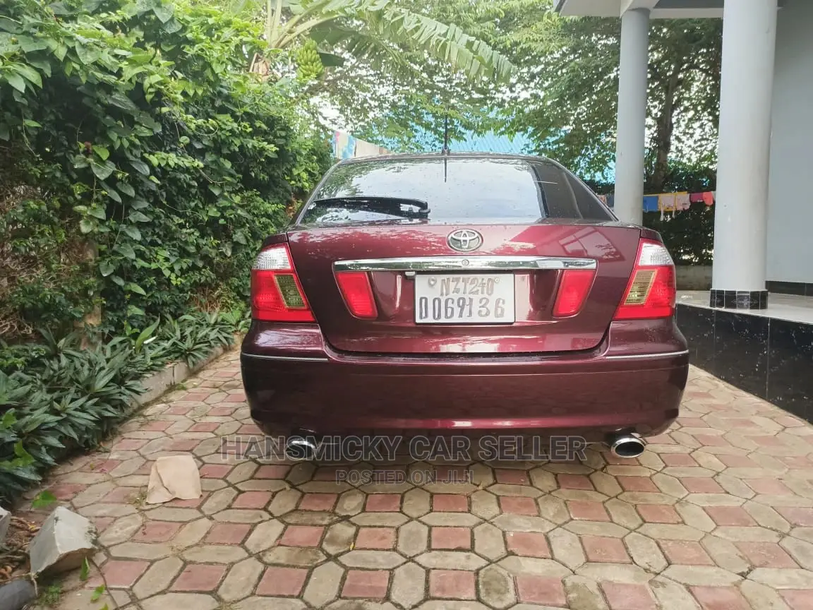 Toyota Premio 2005 Brown