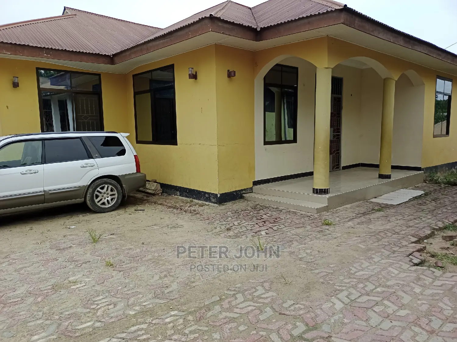 3bdrm Apartment in Mikocheni for rent
