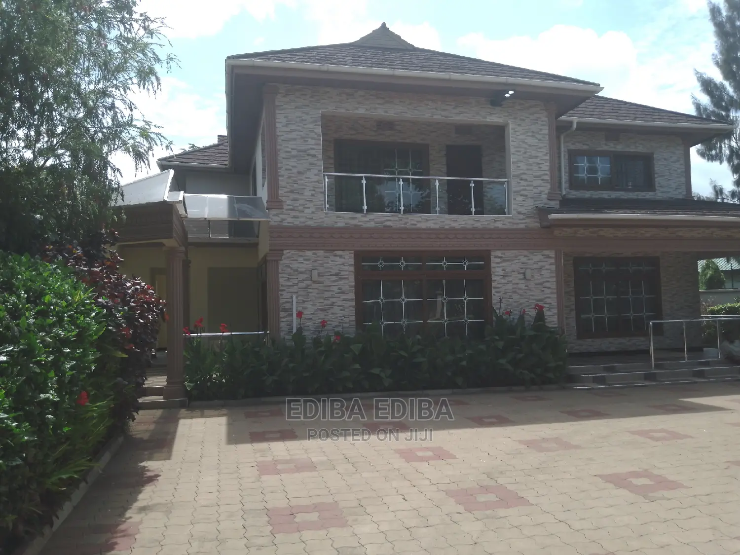 5bdrm House in Ediba Be Real Estate, Arusha for Rent