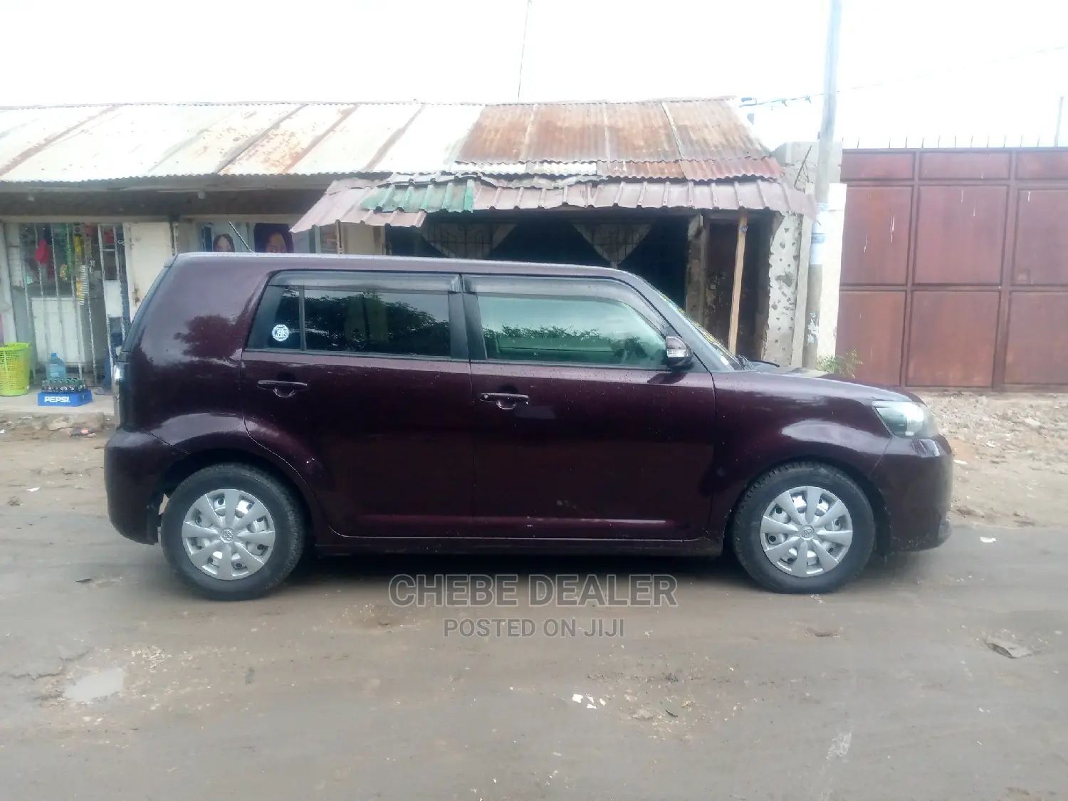 Toyota Corolla Rumion 2010 Hatchback 1.5 FWD Burgandy