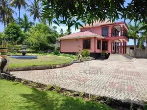 5bdrm House in Safari Mansa, Kigamboni for sale