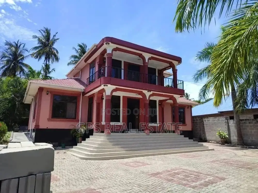 5bdrm House in Safari Mansa, Kigamboni for sale