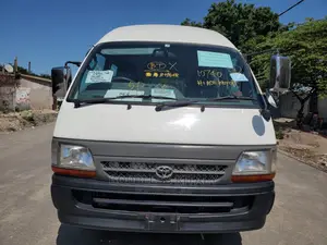 Toyota HiAce 2003 White