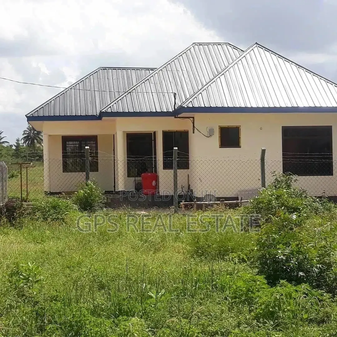 Three Bedroom House In Gezaulole Kigamboni For Sale