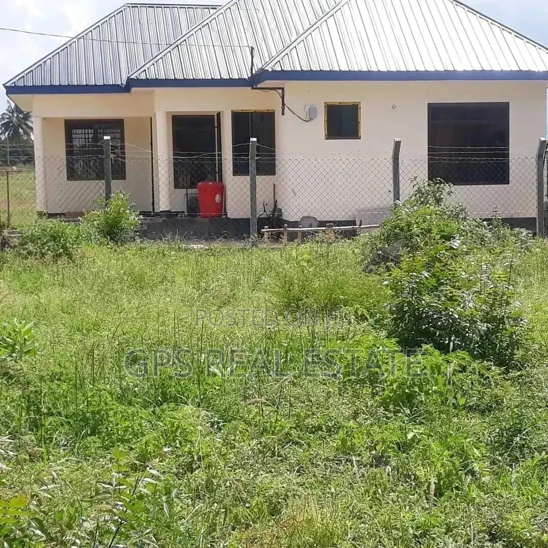 Three Bedroom House In Gezaulole Kigamboni For Sale