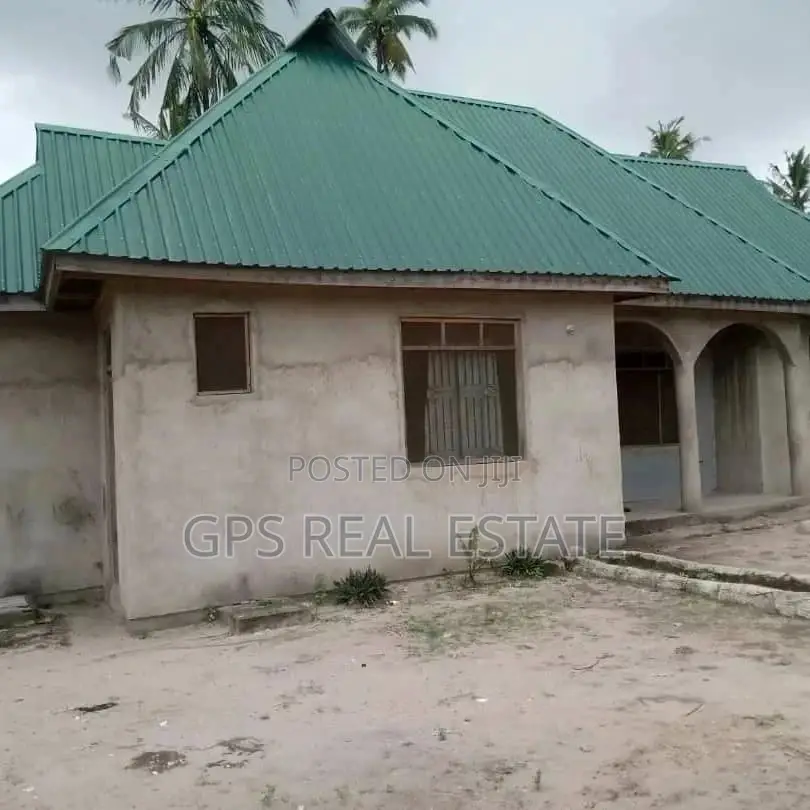 Three Bedroom House In Kisiwani For Sale