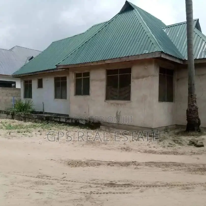 Three Bedroom House In Kisiwani For Sale