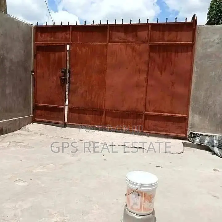 Three Bedroom House In Tabata Lawiti For Sale