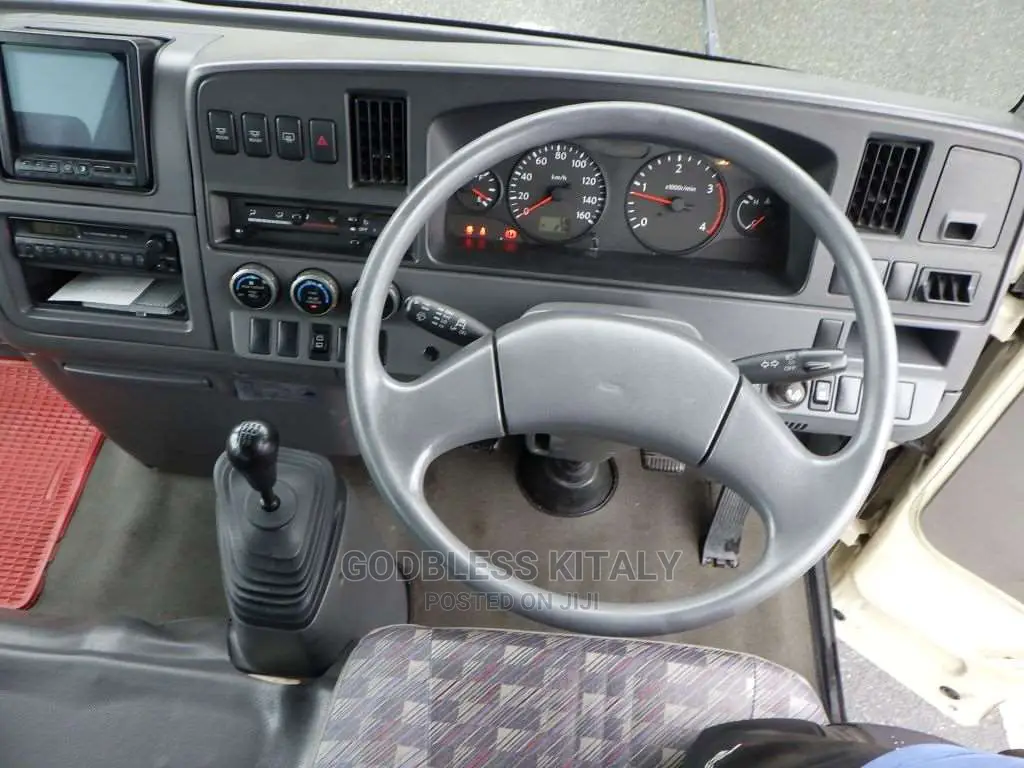 Nissan Civilian 2009