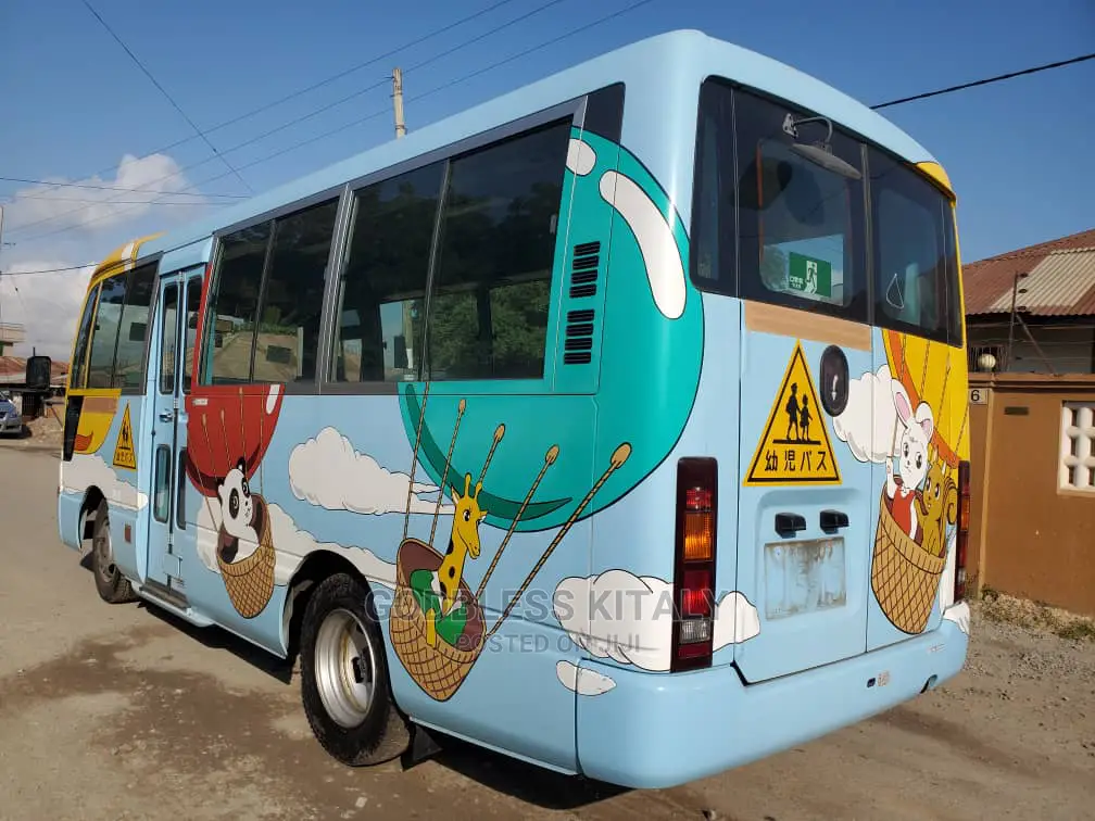 Nissan Civilian 2009