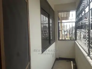 3bdrm Block of Flats in Lumumba Kariakoo for rent