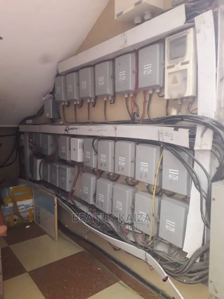 3bdrm Block of Flats in Lumumba Kariakoo for rent