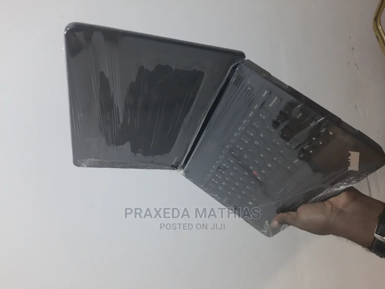 Laptop Lenovo ThinkPad X131e 4GB Intel Celeron HDD 320GB