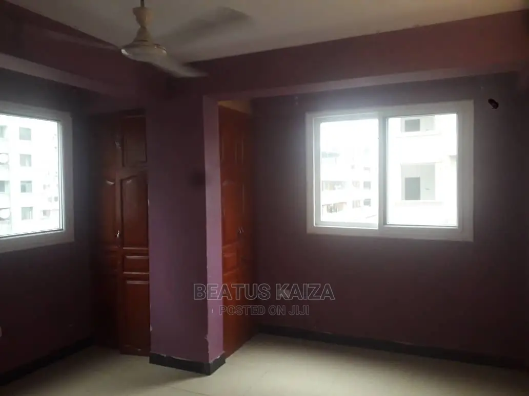 3bdrm Block of Flats in Kariakoo Livingstone for rent