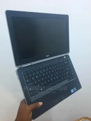 Laptop Dell Latitude 6430u 4GB Intel Core I5 HDD 320GB