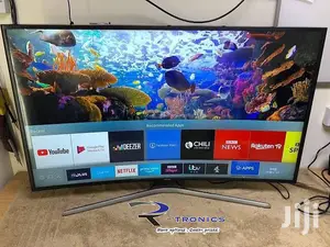 Samsung 49′′ Curved 4K Ultra HD Certified HDR Smart TV