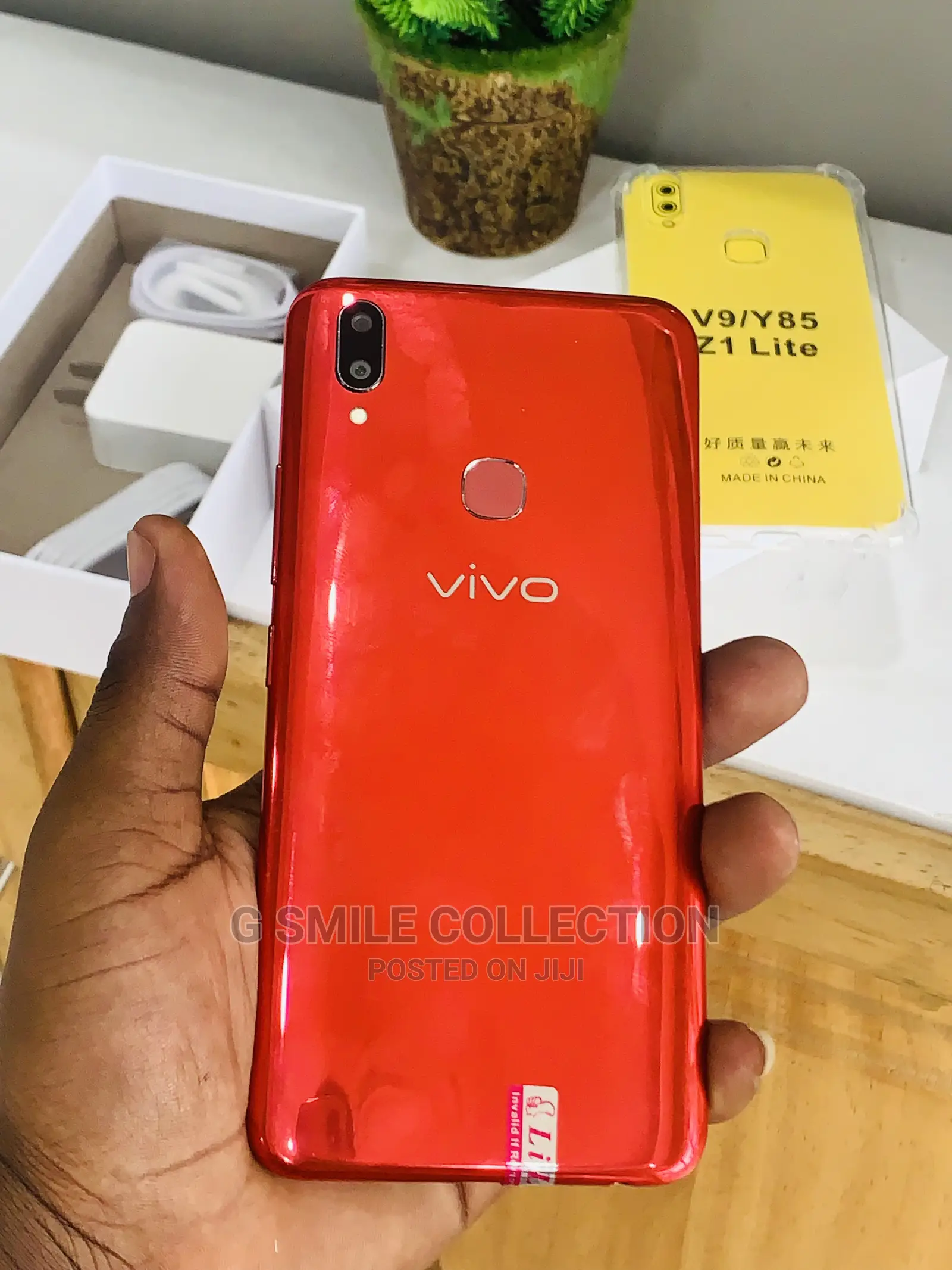 New Vivo Z1 64 GB Red