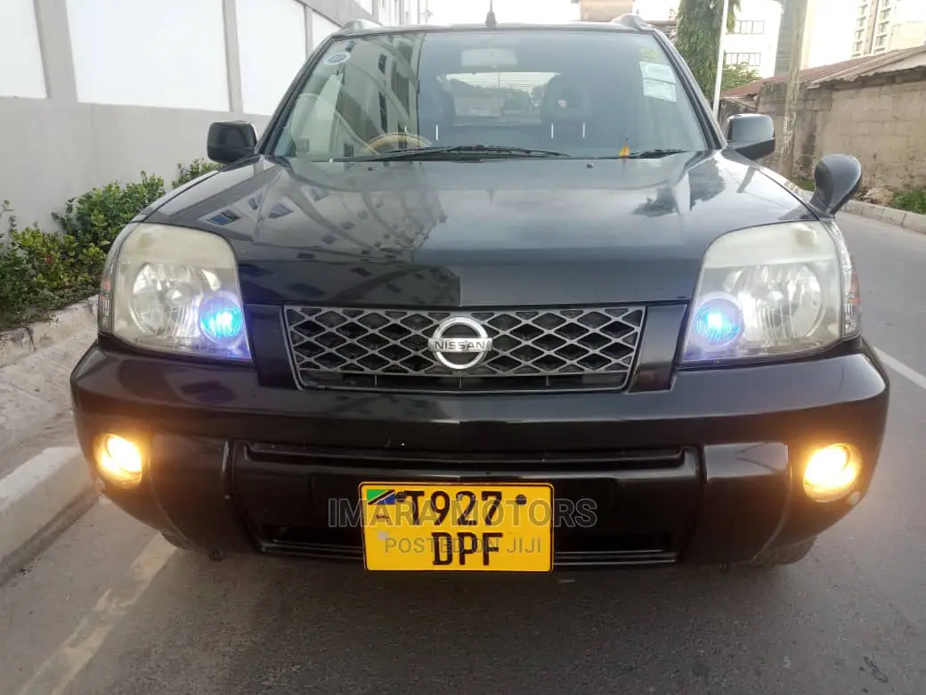 Nissan X-Trail 2003 Automatic Black