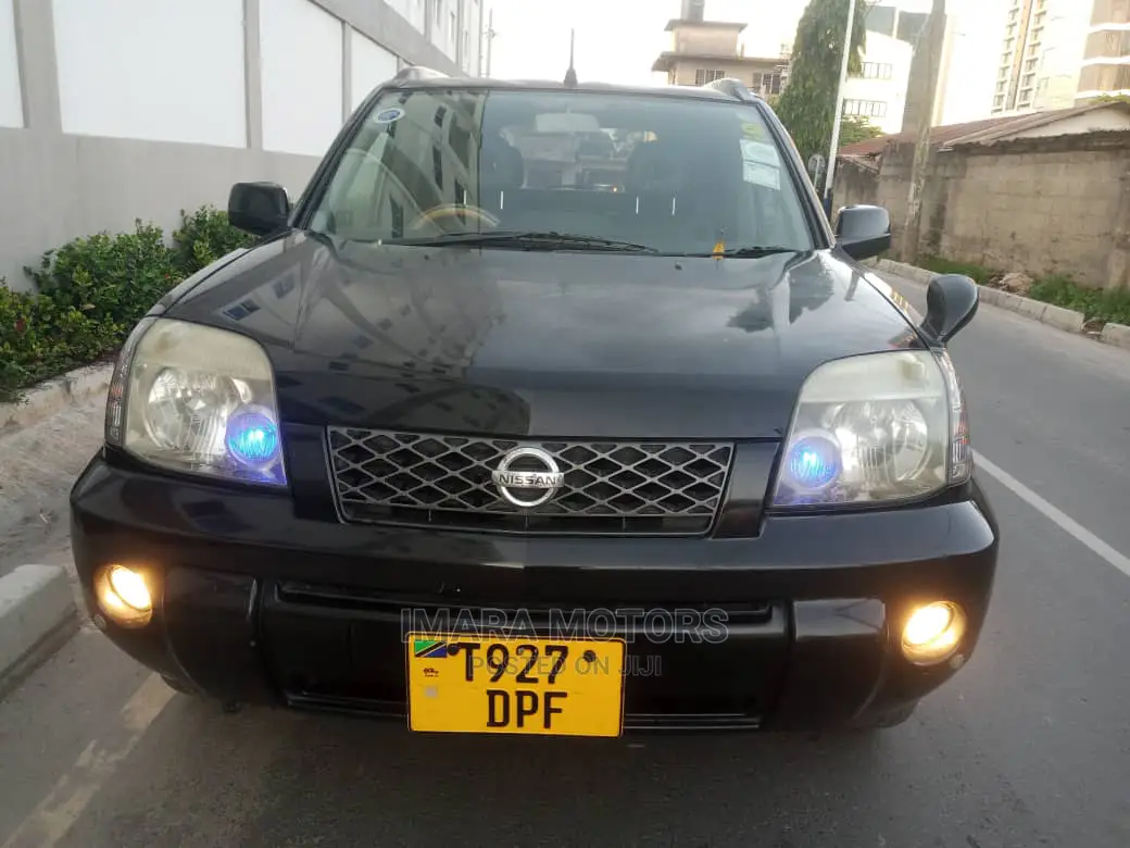 Nissan X-Trail 2003 Automatic Black