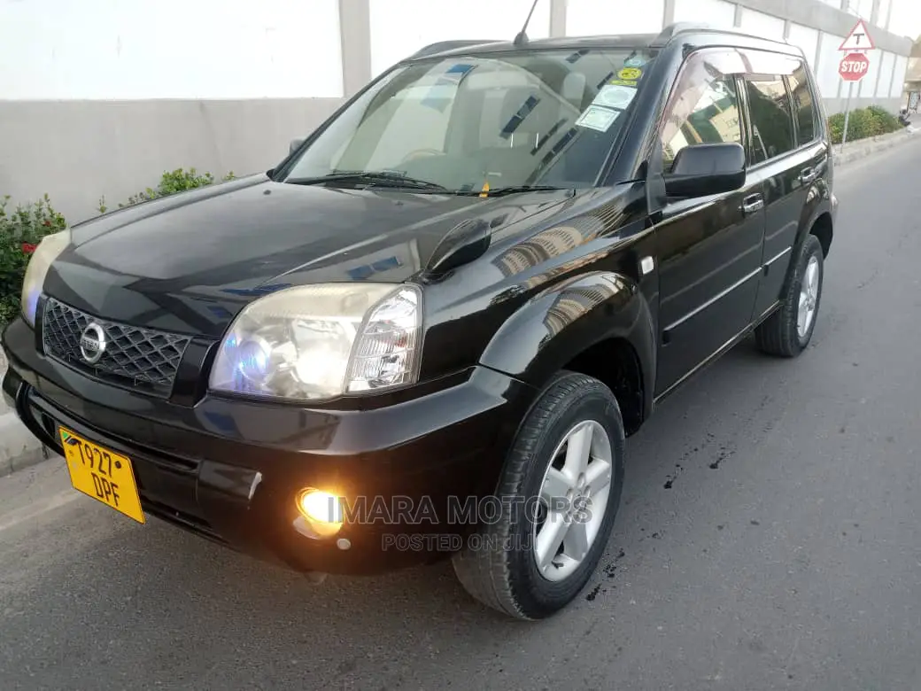 Nissan X-Trail 2003 Automatic Black