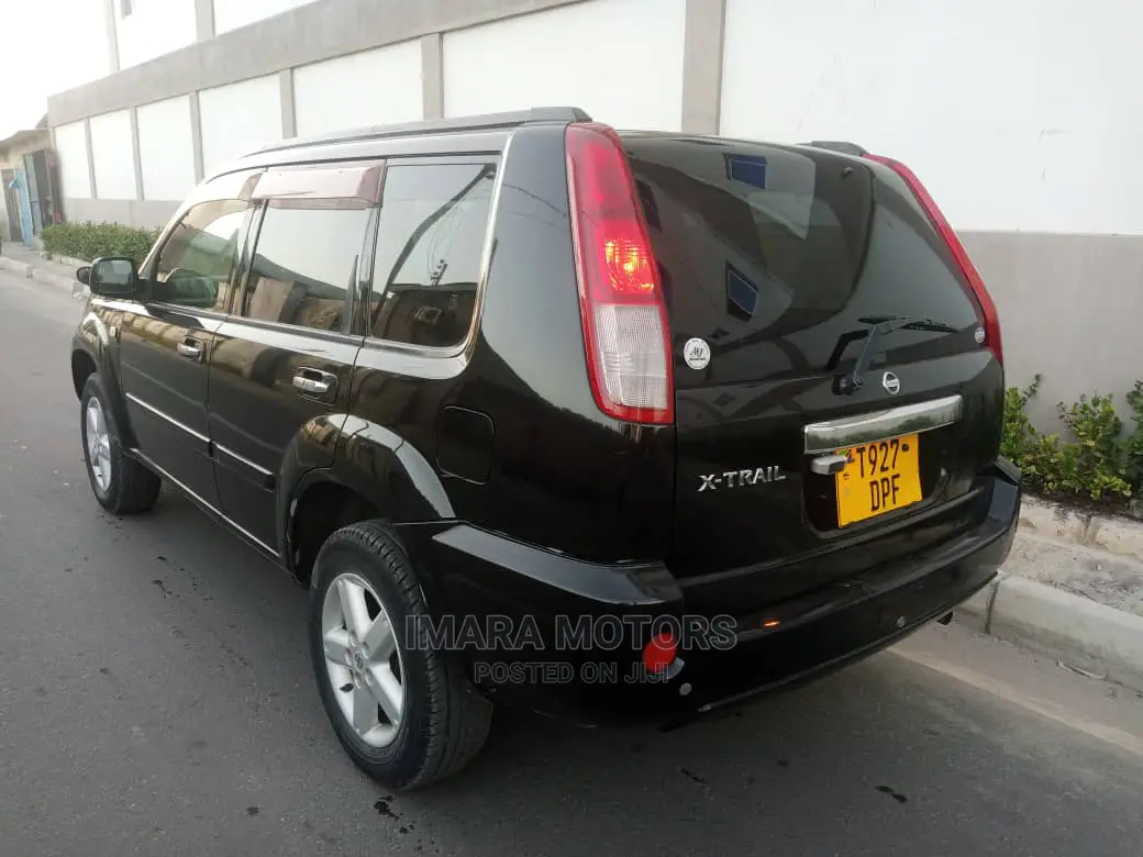 Nissan X-Trail 2003 Automatic Black