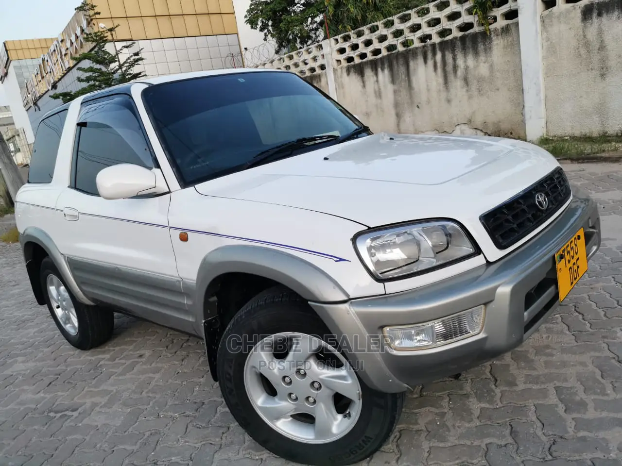 Toyota RAV4 1999 Base FWD White
