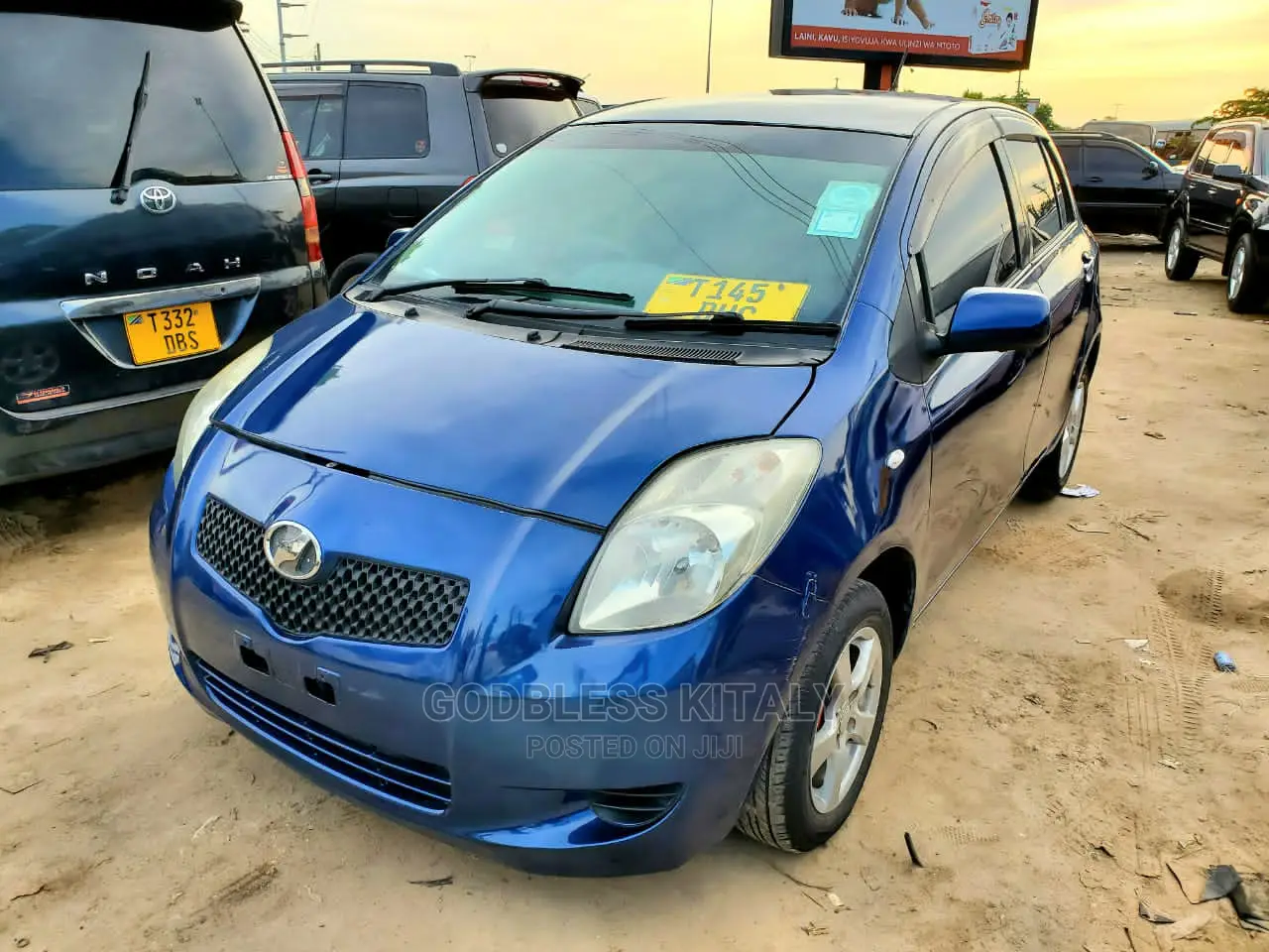 Toyota Vitz 2007 Blue