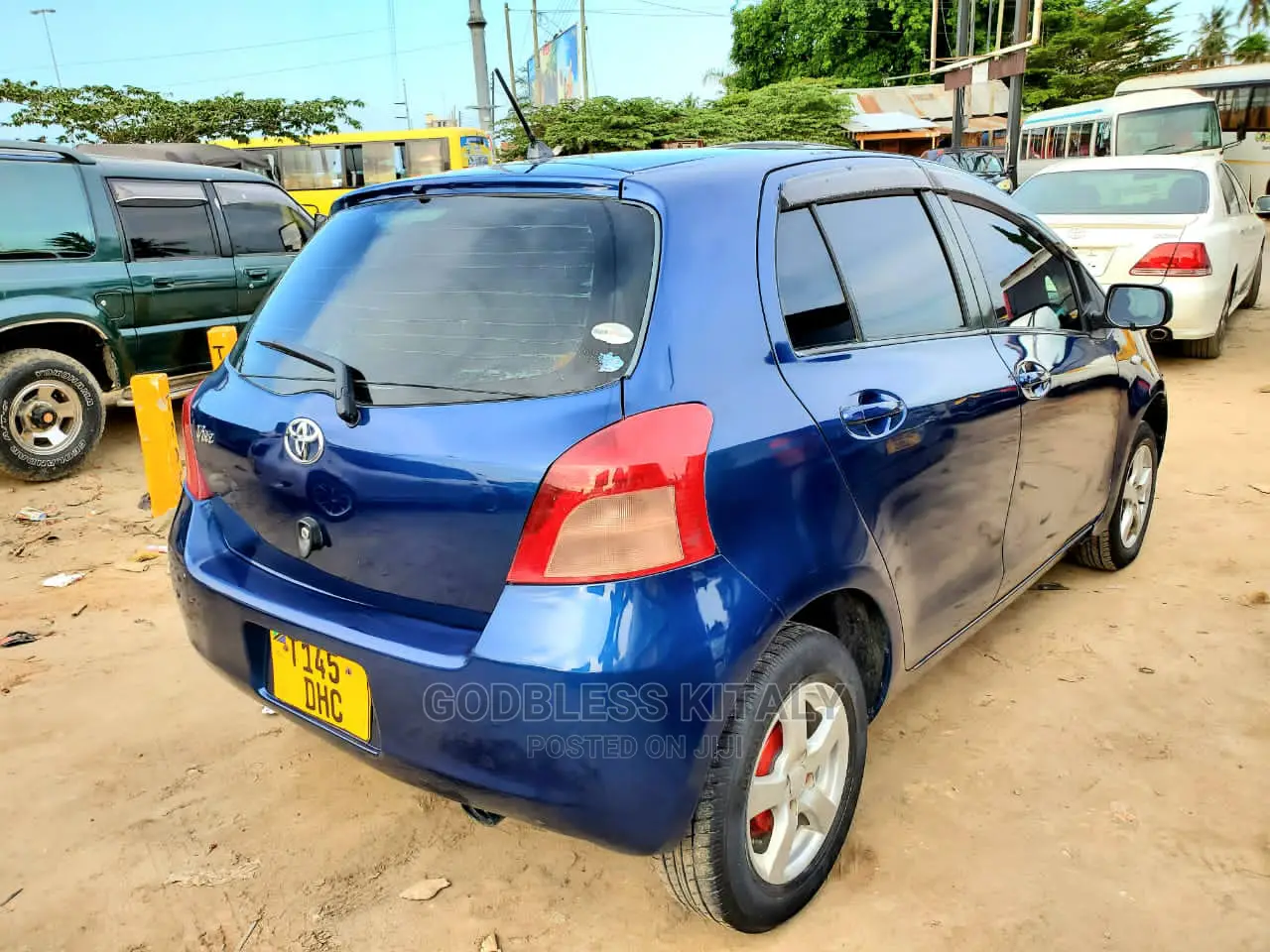 Toyota Vitz 2007 Blue