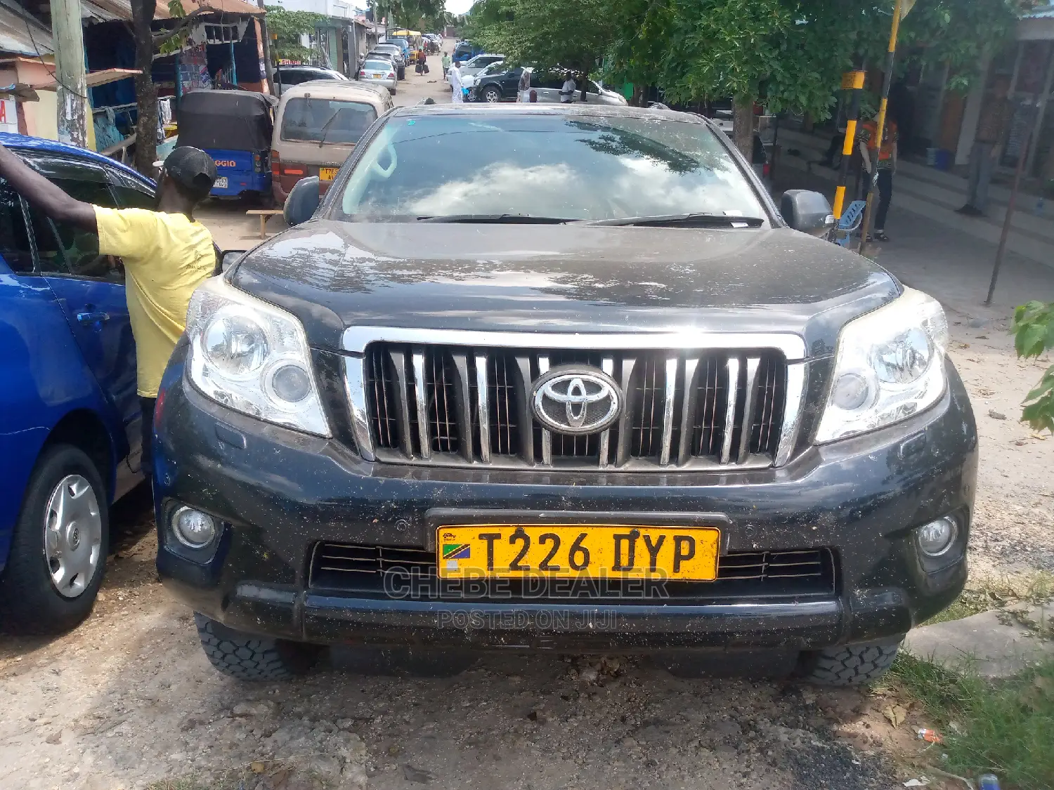 Toyota Land Cruiser Prado 2012 2.7 i Black