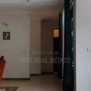 Three Bedroom House In Ununio For Sale