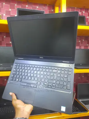 Laptop Dell Latitude 15 5580 8GB Intel Core I7 HDD 500GB