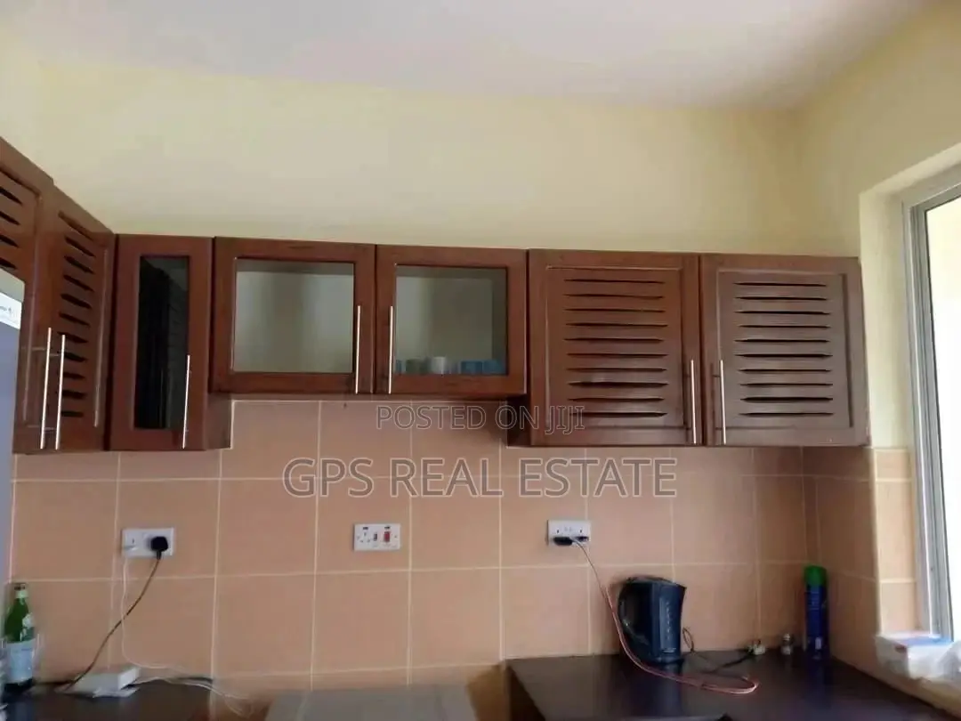 Three Bedroom House In Goba For Sale