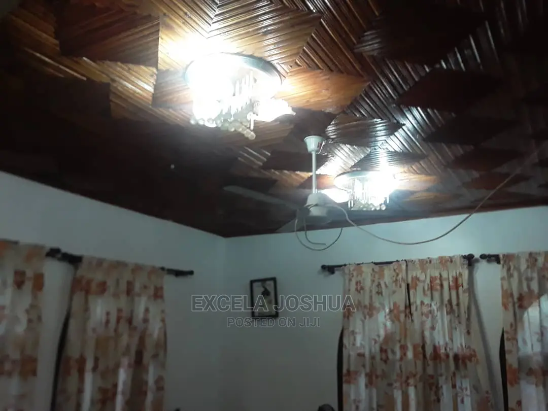 5bdrm House in , Kinondoni for Sale