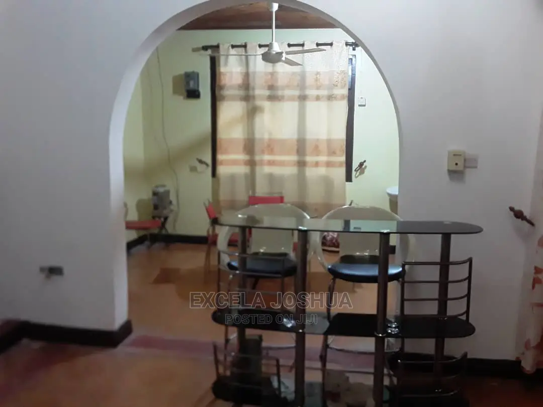 5bdrm House in , Kinondoni for Sale