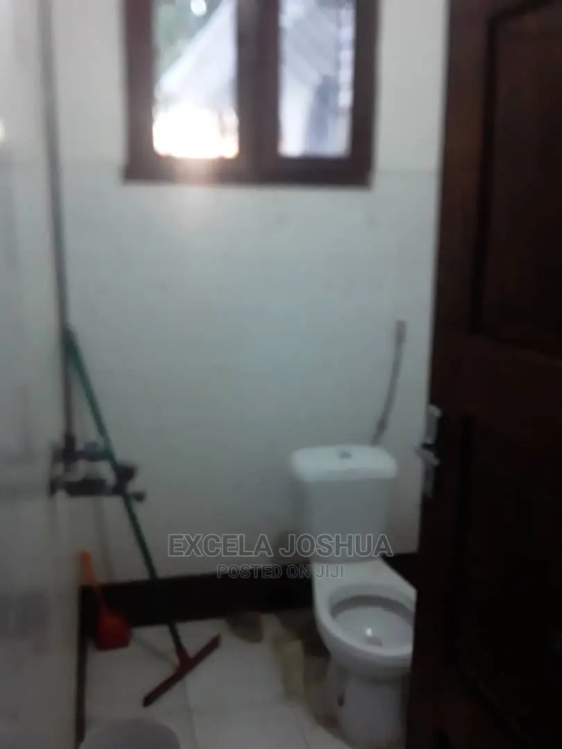 5bdrm House in , Kinondoni for Sale