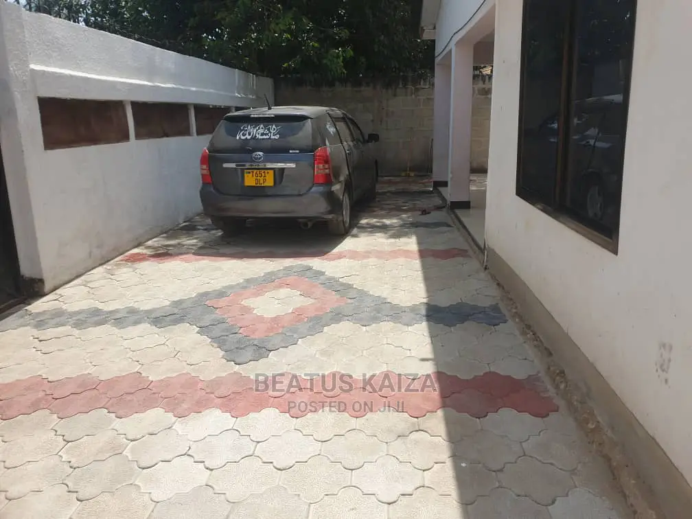 1bdrm Apartment in Kinondoni Vijana for Rent