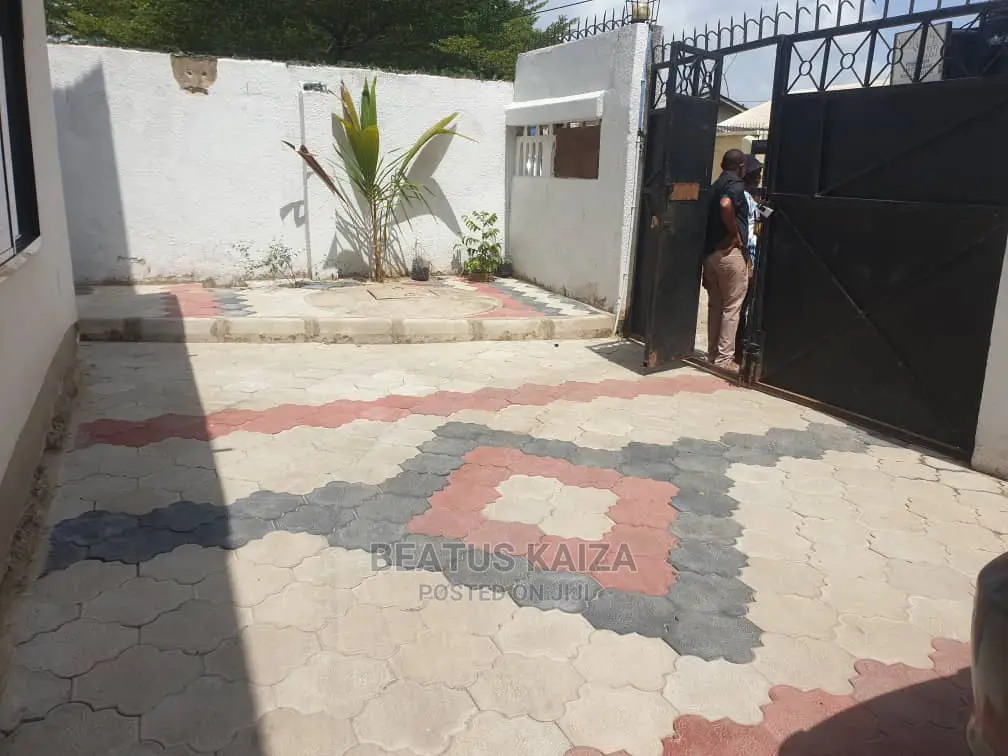 1bdrm Apartment in Kinondoni Vijana for Rent