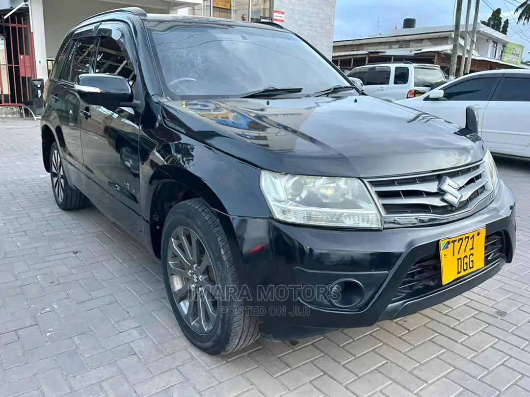Suzuki Escudo 2014 SV Premium Black