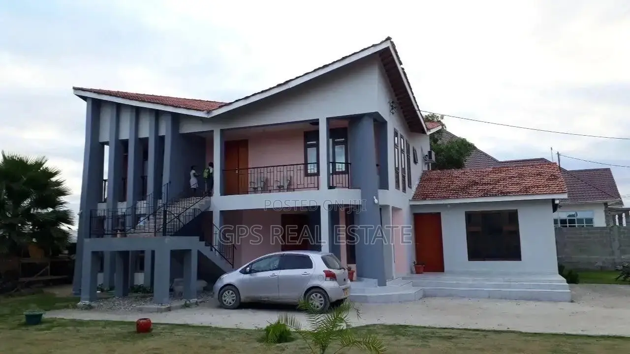 5bdrm House in Mansa Mussa, Kigamboni for Sale
