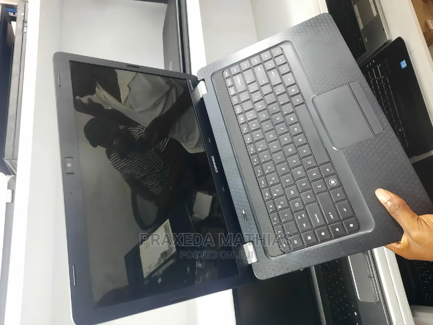 Laptop HP Compaq 420 4GB Intel Pentium HDD 320GB