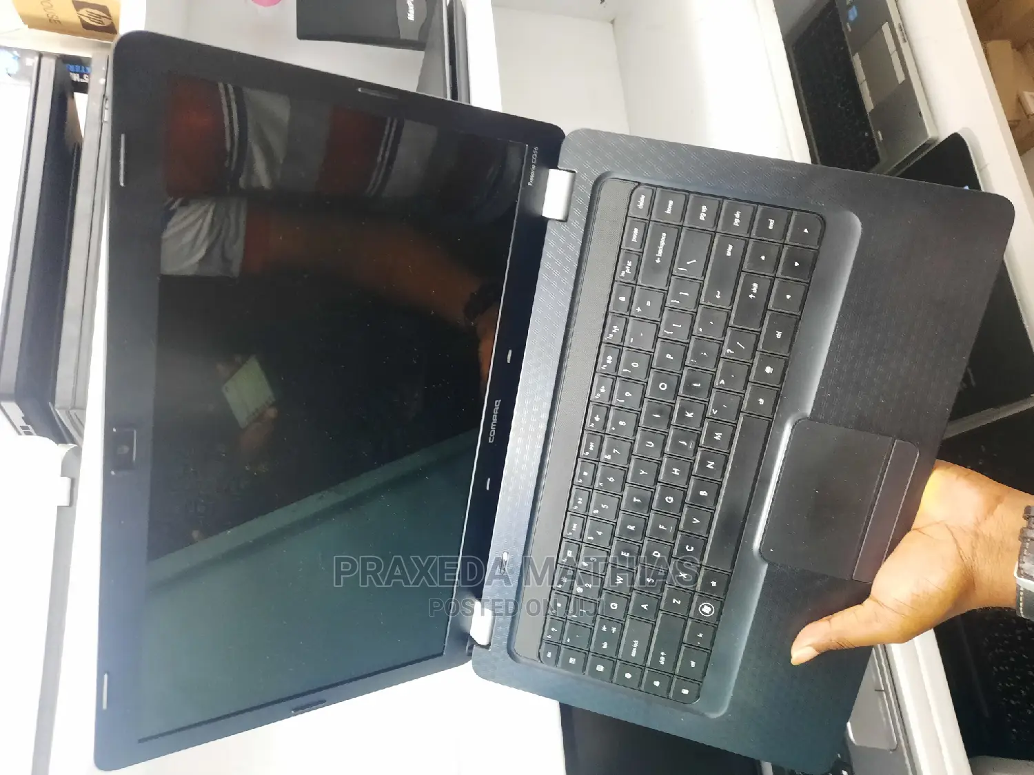 Laptop HP Compaq 420 4GB Intel Pentium HDD 320GB