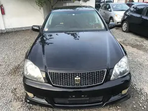 Toyota Crown Royale 2005 Black