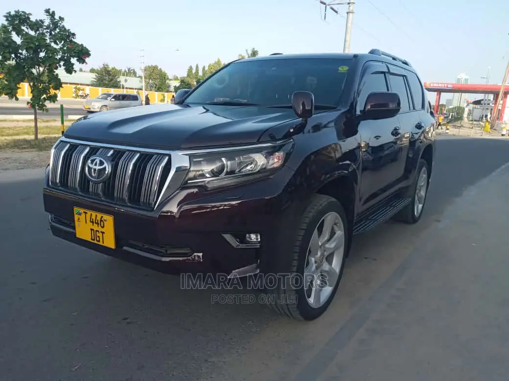 Toyota Land Cruiser Prado 2011 Black