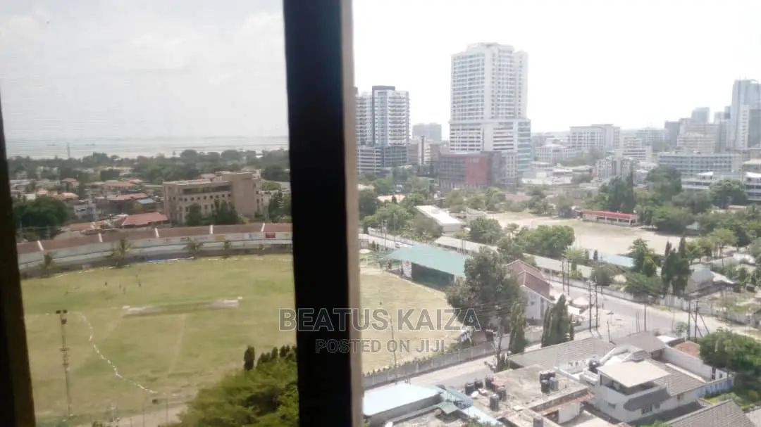3bdrm Block of Flats in Upanga Mfaume Street for rent