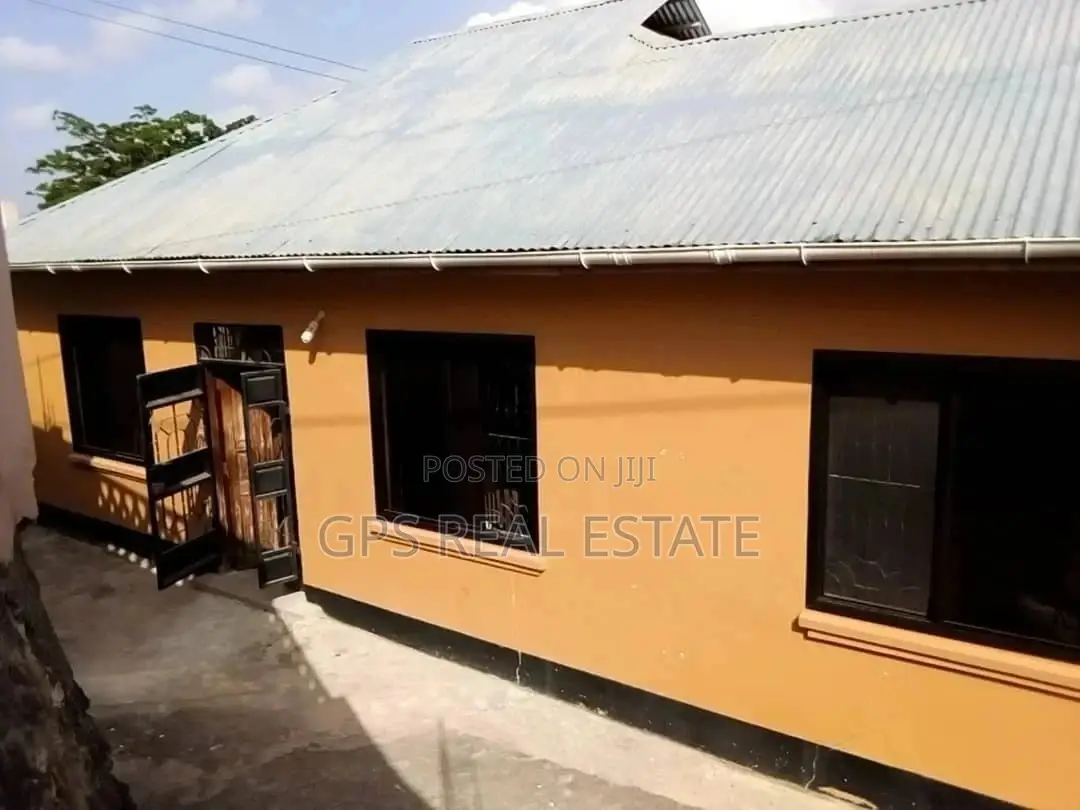3bdrm House in Mansa Mussa, Kinondoni for Sale