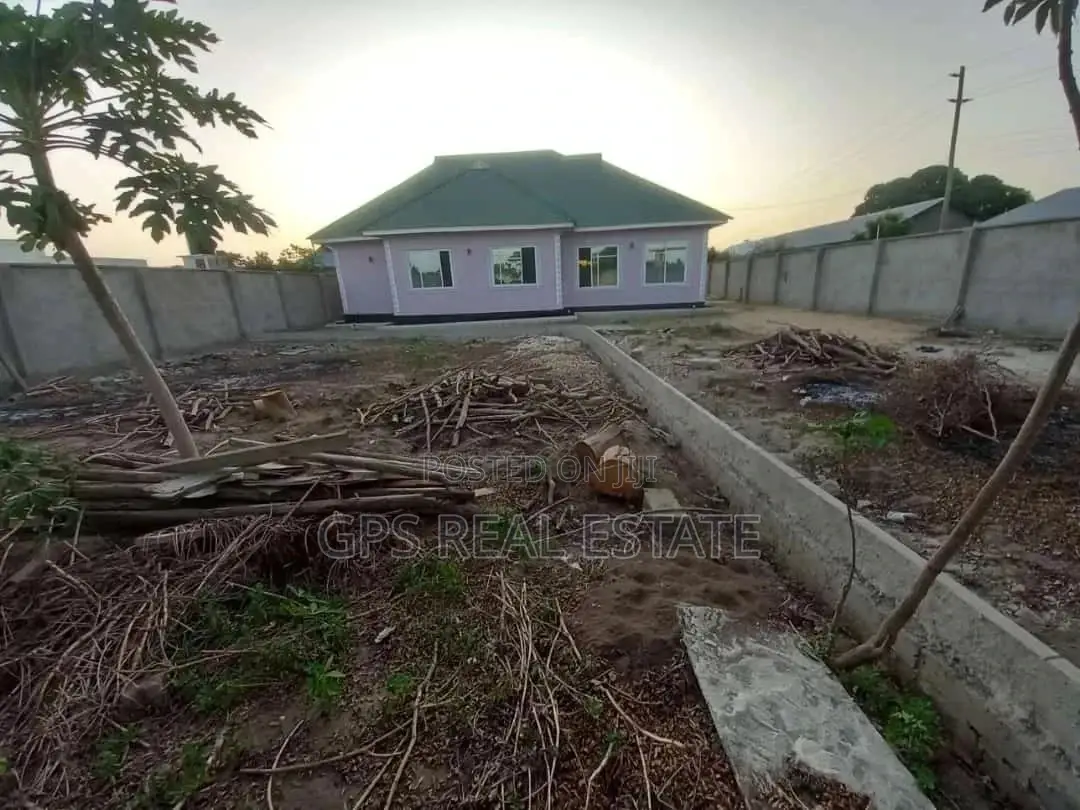 3bdrm House in Mansa Mussa, Kigamboni for Sale