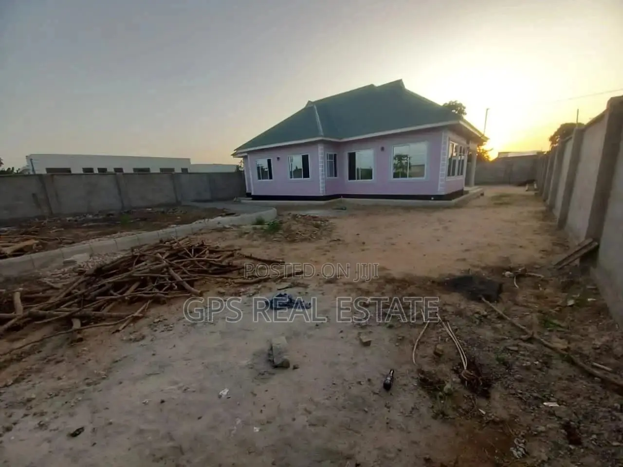 3bdrm House in Mansa Mussa, Kigamboni for Sale