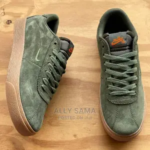 Nike SB Bruin Low