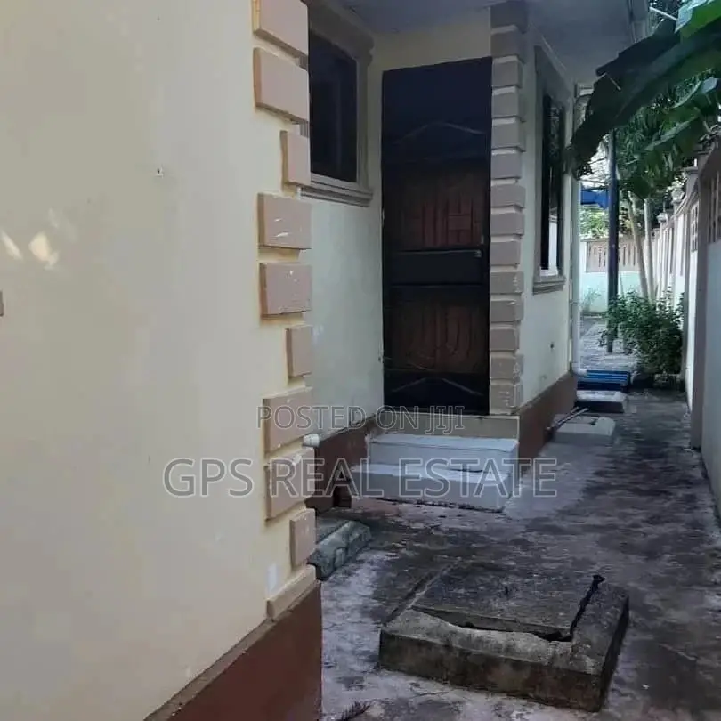 Three Bedroom House In Mapinga For Sale